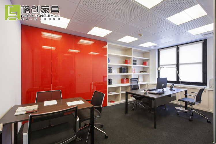現(xiàn)代辦公家具